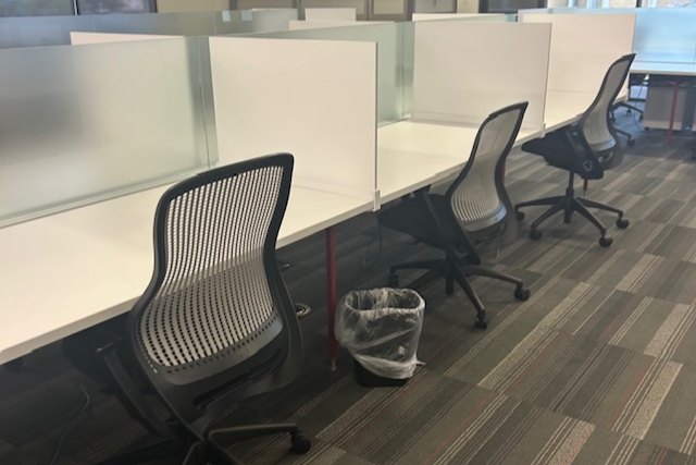 Benching floor with Knoll Generation seating